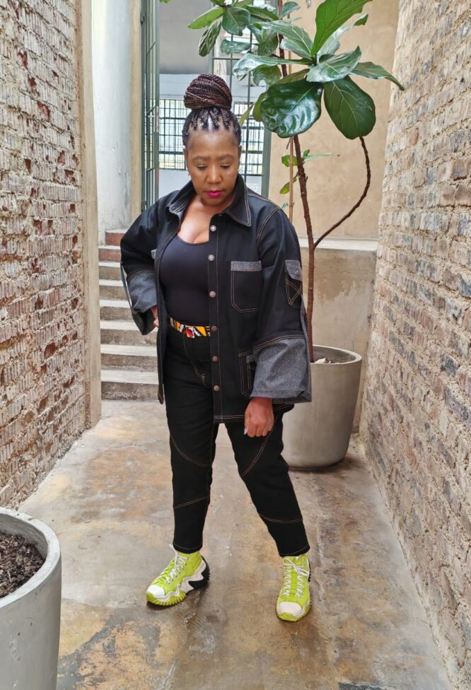 Mega Sleeve Velvet Denim Jacket - Image 5