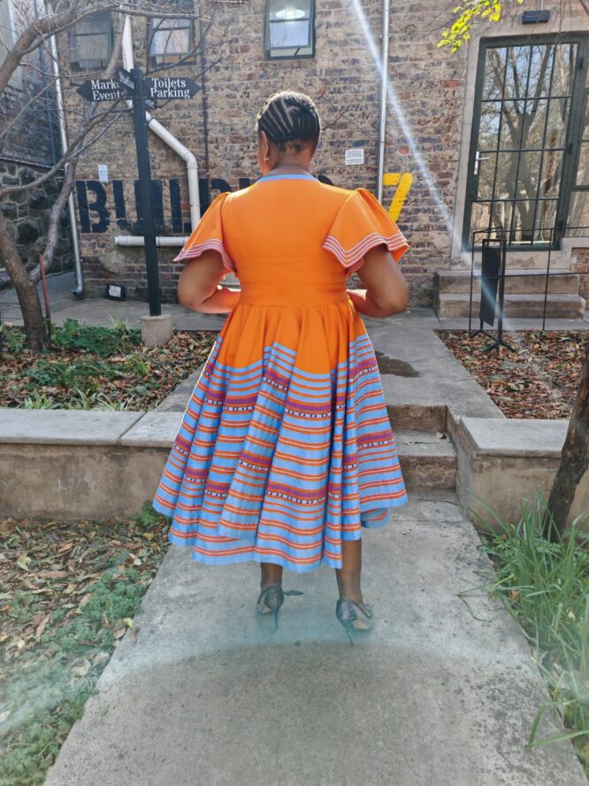 Zandi mbhaco dress - Image 5