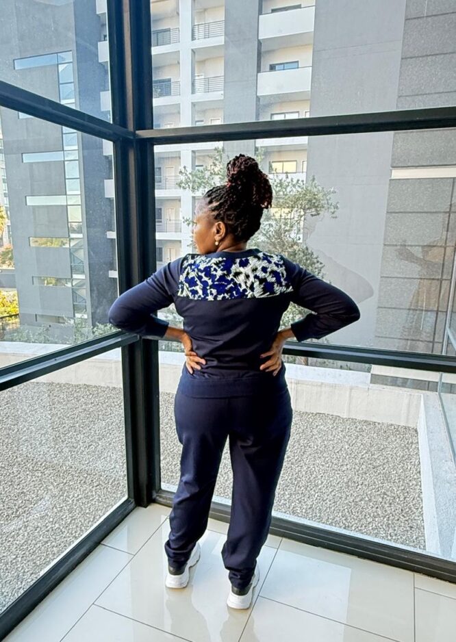 Women's Luxe Loungewear set - Image 2